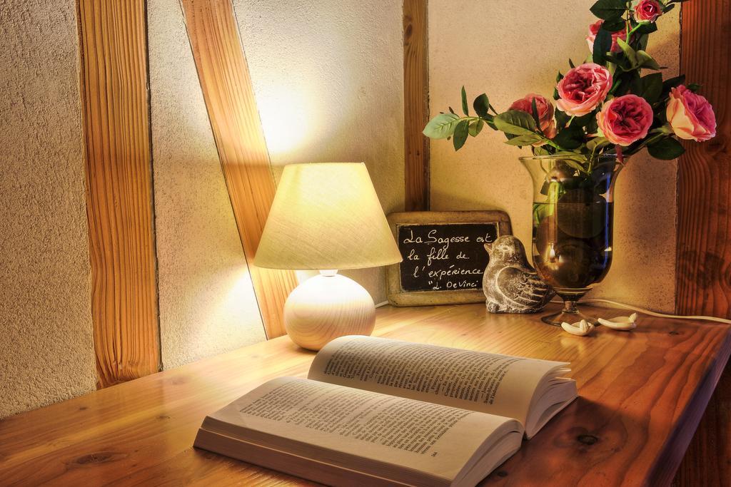 Bed And Breakfast La Fontaine Blanche Melgven Ruang foto